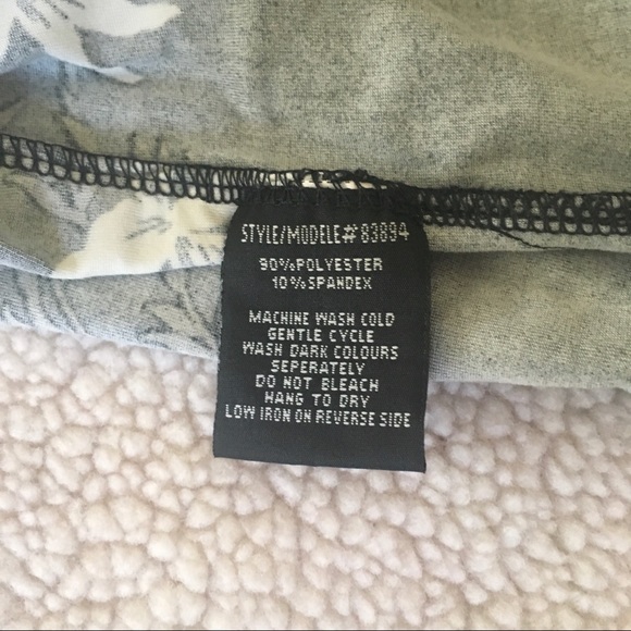 Magazine floral mid length skirt - Picture 6 of 10